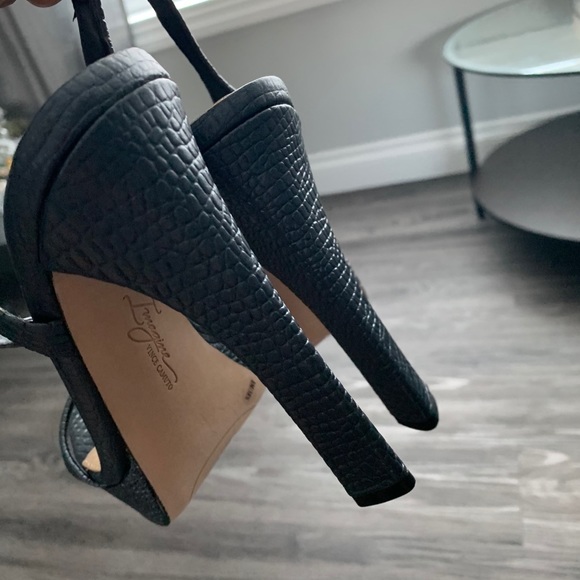 Vince Camuto Imagine Heels - Picture 2 of 5